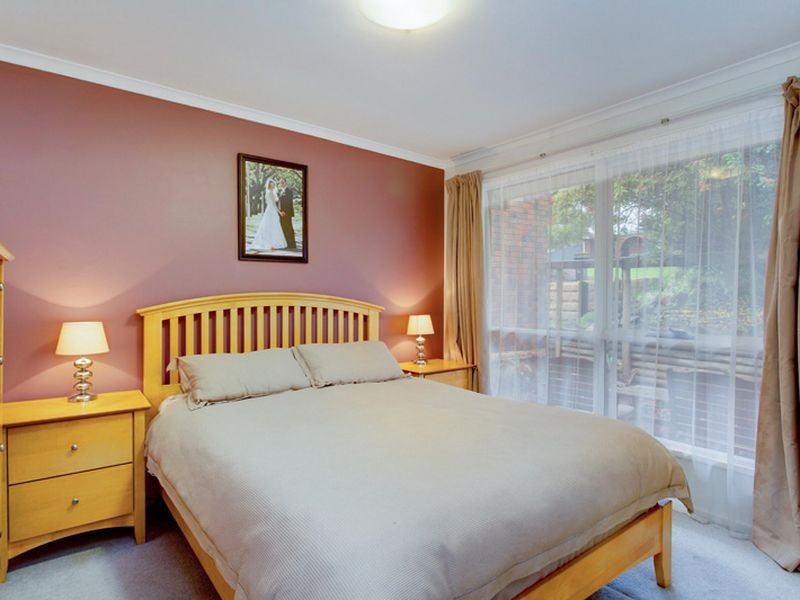 8 Wongabeena Drive, Surrey Downs SA 5126