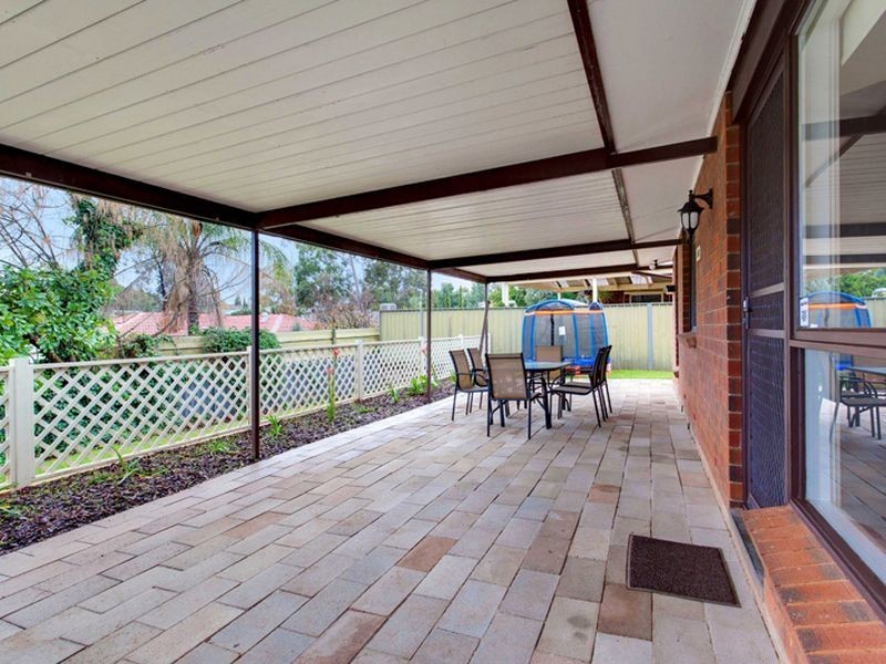 8 Wongabeena Drive, Surrey Downs SA 5126