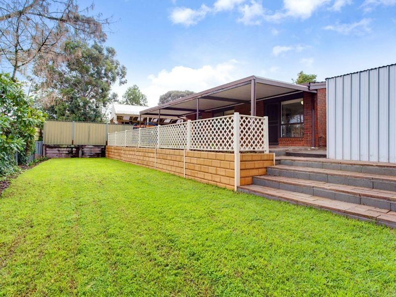 8 Wongabeena Drive, Surrey Downs SA 5126