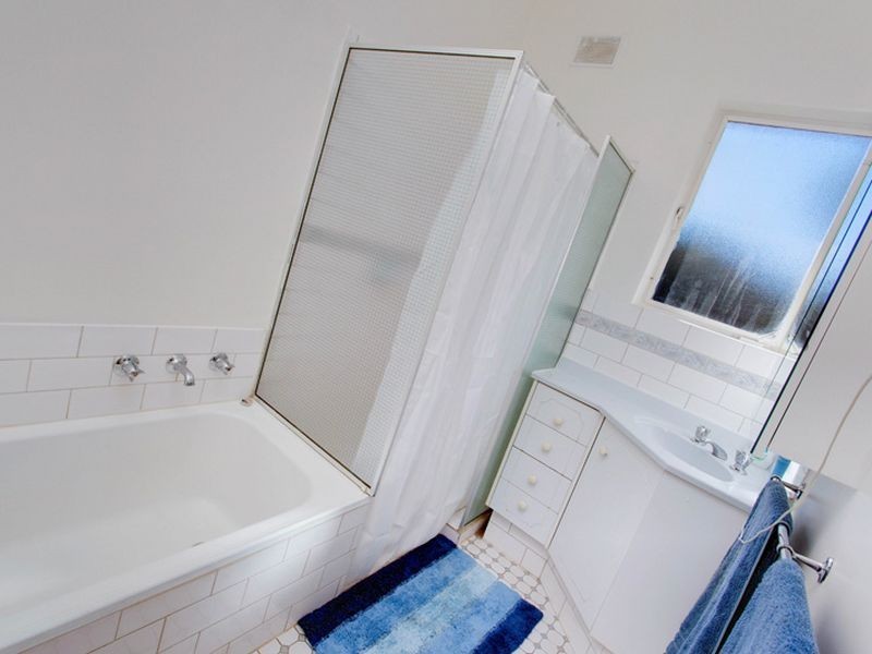 20 Gould Street, Para Hills SA 5096