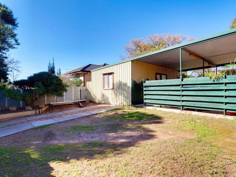 20 Gould Street, Para Hills SA 5096