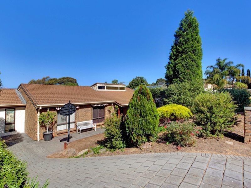 18 Saratoga Avenue, Redwood Park SA 5097