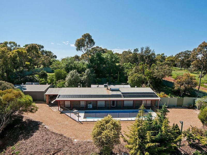 114 Kurrajong Road, Gould Creek SA 5114