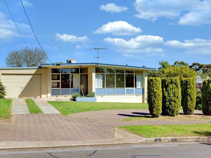 9 Richard Street, Para Hills SA 5096