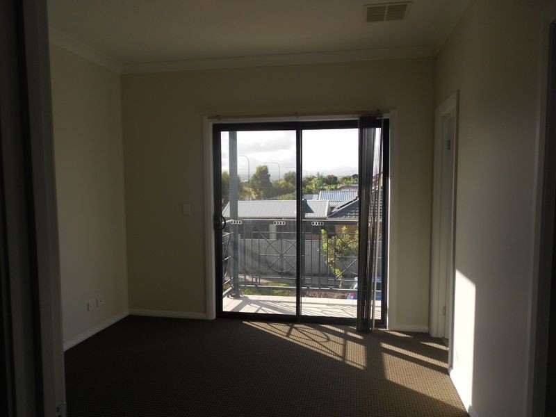 16 St Elias Street, Mawson Lakes SA 5095