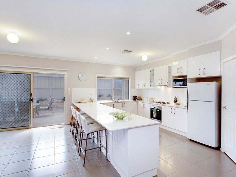 7 Adam Street, Golden Grove SA 5125