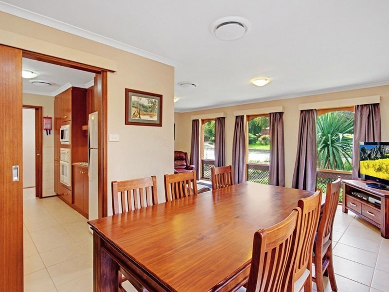 1 Prestwick Court, Fairview Park SA 5126