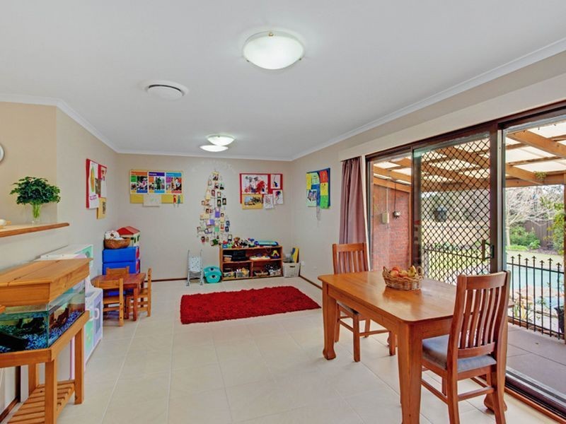 1 Prestwick Court, Fairview Park SA 5126