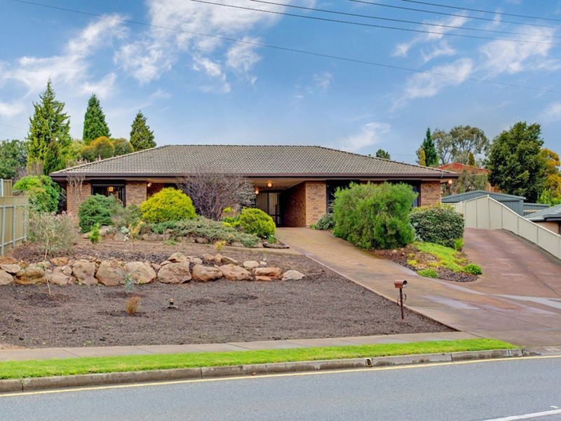 69 Cronulla Drive, Redwood Park SA 5097