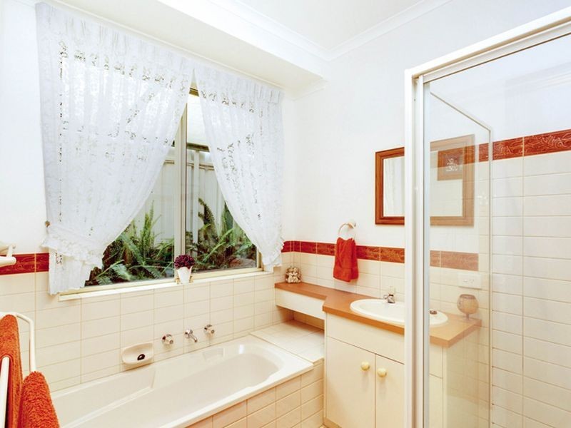 4 Debenham Court, Greenwith SA 5125