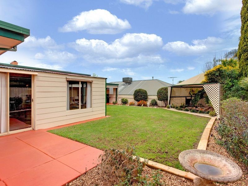 4 Debenham Court, Greenwith SA 5125