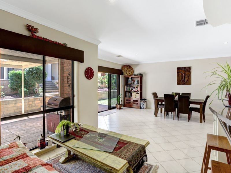 7 Breakwater Court, Gulfview Heights SA 5096
