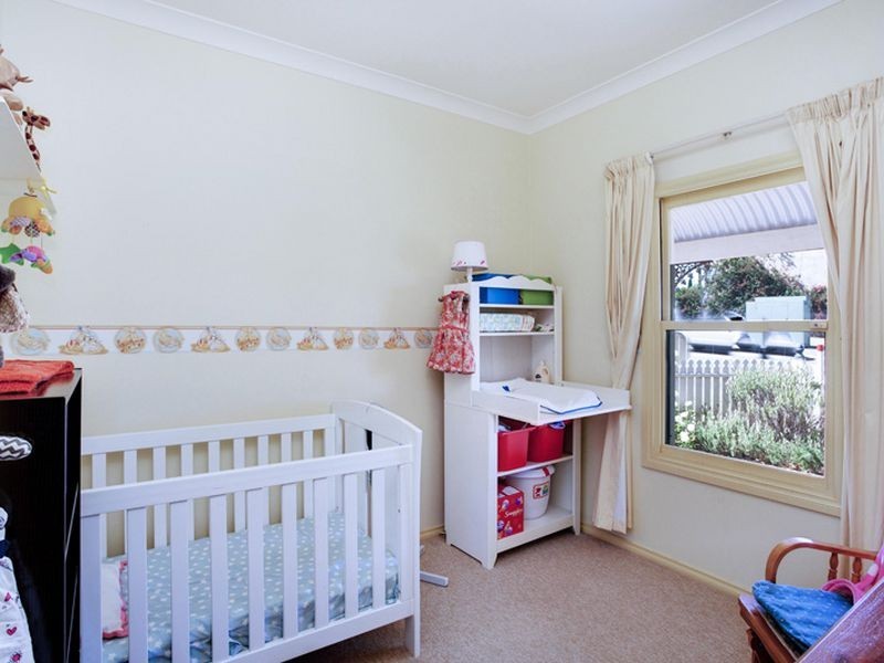 18 Featherstone Circuit, Greenwith SA 5125