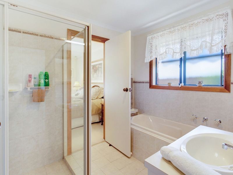 1 Lauren Drive, Paralowie SA 5108