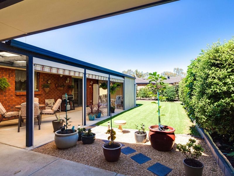 1 Lauren Drive, Paralowie SA 5108