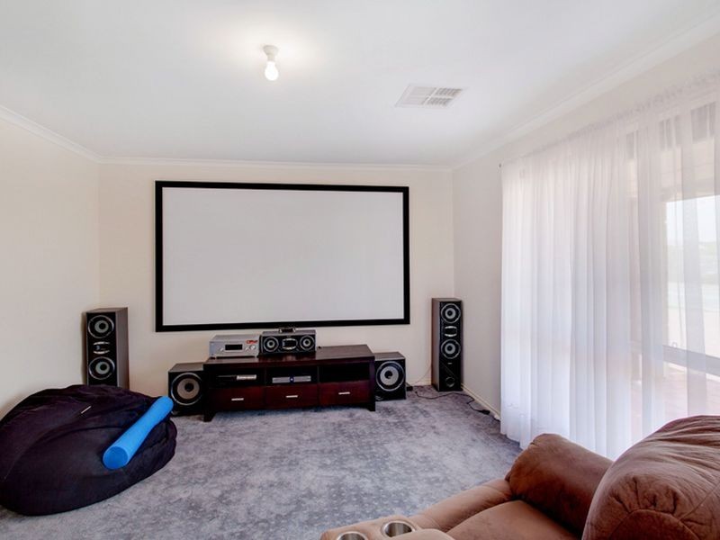 5 Waterside Drive, Burton SA 5110