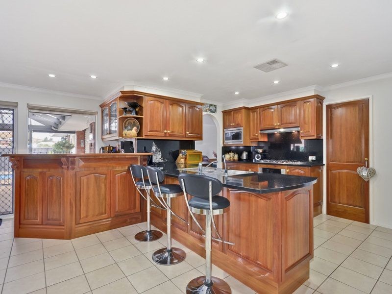 12 Riveau Court, Golden Grove SA 5125