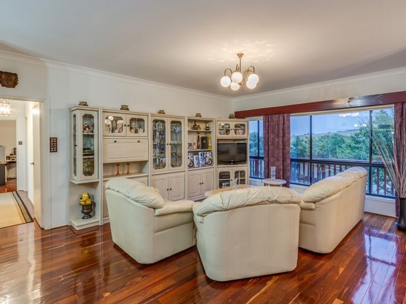 14 Bloomfield Avenue, Greenwith SA 5125