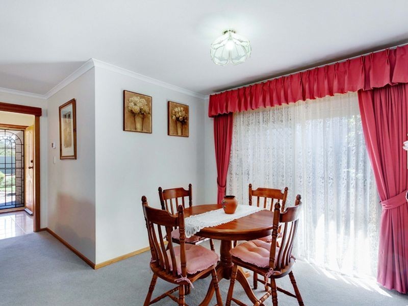 4 Cromer Court, Greenwith SA 5125