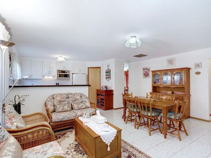 4 Cromer Court, Greenwith SA 5125