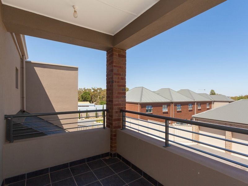 8/14 Sandstock Boulevard, Golden Grove SA 5125