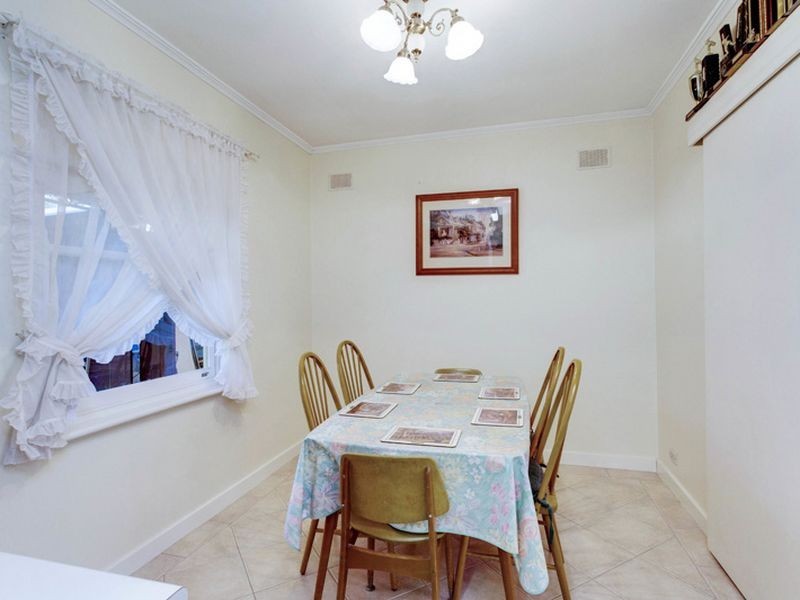 10 Ambrose Avenue, Campbelltown SA 5074