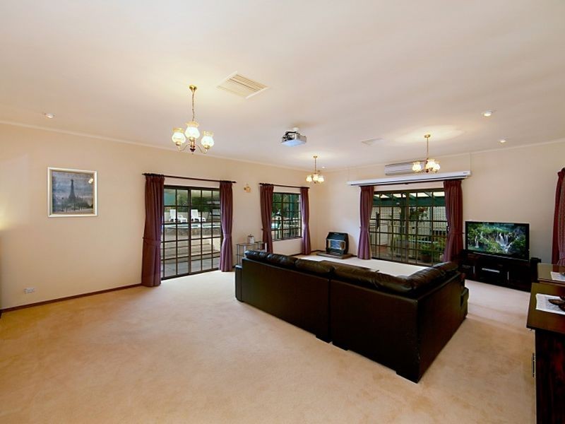 199 Target Hill Road, Salisbury Heights SA 5109