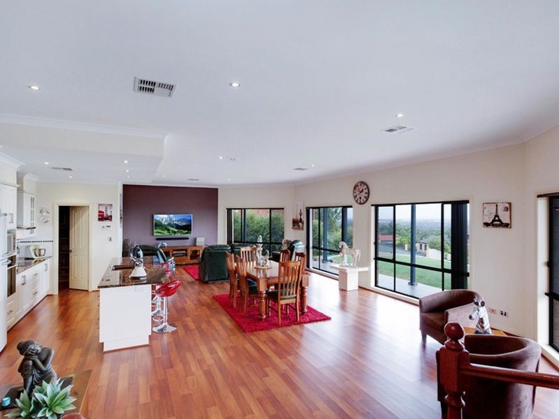 19 Modra Circuit, Hillbank SA 5112