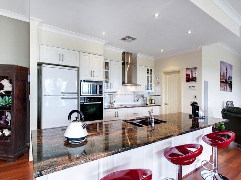 19 Modra Circuit, Hillbank SA 5112