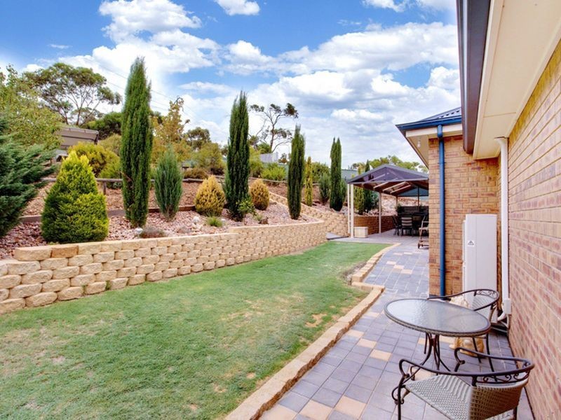 19 Modra Circuit, Hillbank SA 5112