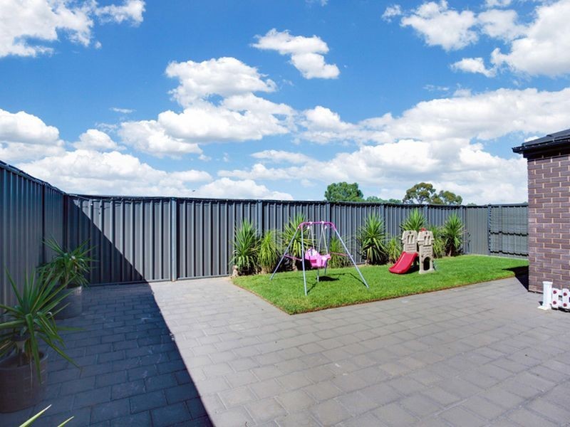 57 Wattlebird Drive, Burton SA 5110