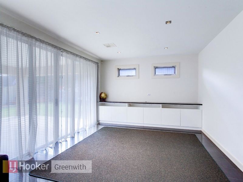 9 Silveracre Pass, Greenwith SA 5125