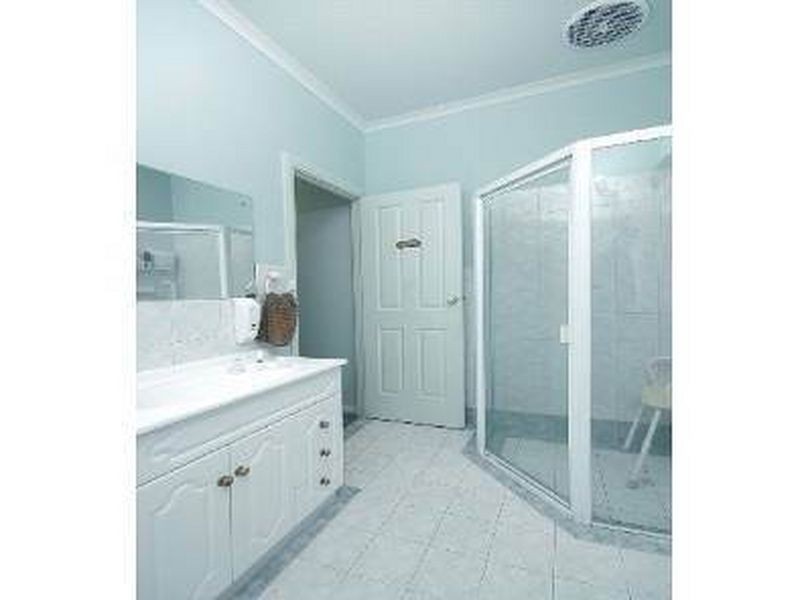 11 Panama Grove, Greenwith SA 5125