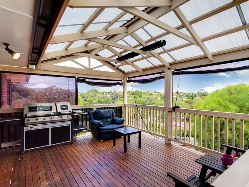 19 Flinders Drive, Valley View SA 5093