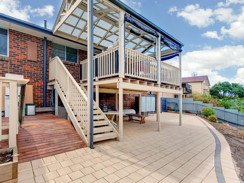 19 Flinders Drive, Valley View SA 5093