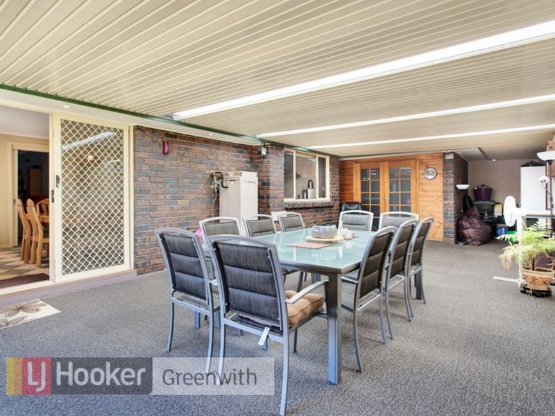 8 Dunbarton Crescent, Greenwith SA 5125