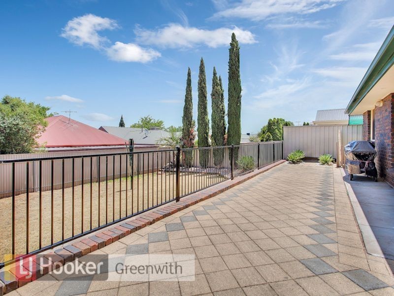8 Dunbarton Crescent, Greenwith SA 5125