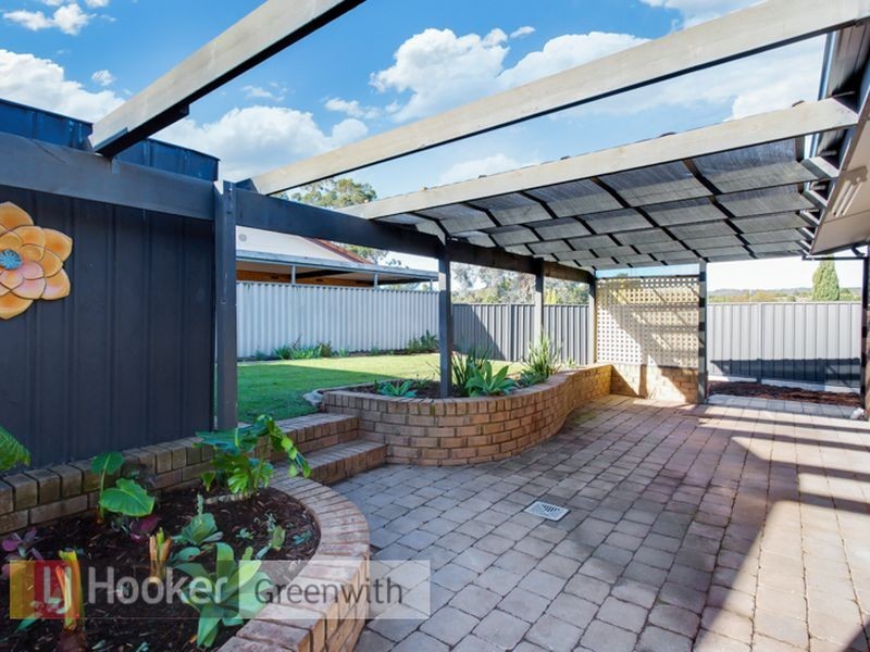 1 Chasselas Avenue, Wynn Vale SA 5127