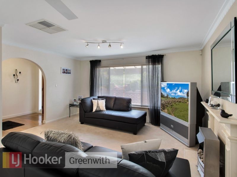 16 Annesley Close, Salisbury Heights SA 5109