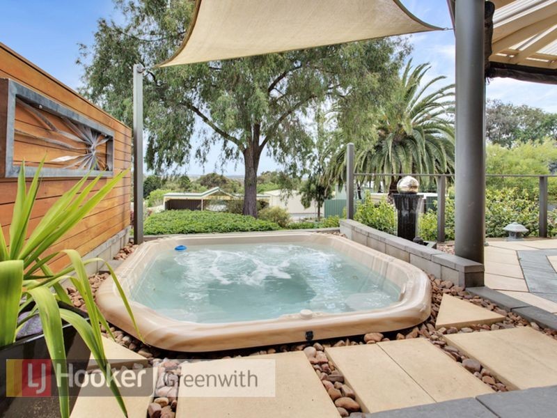 16 Annesley Close, Salisbury Heights SA 5109