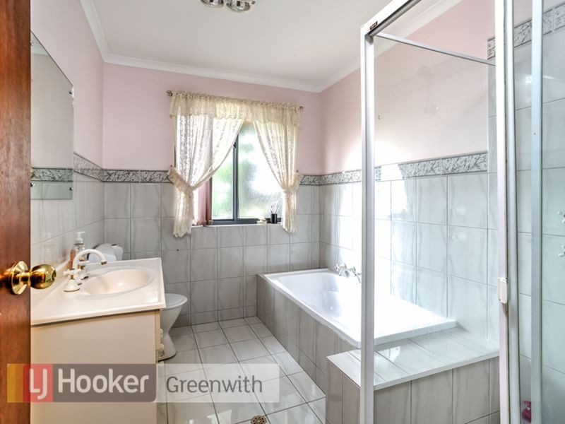 13 Cardhu Place, Greenwith SA 5125