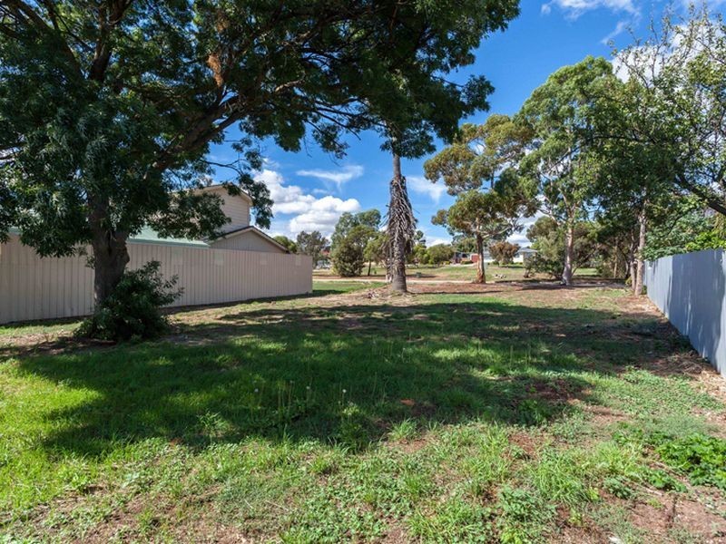 4 Leyton Avenue, Ingle Farm SA 5098