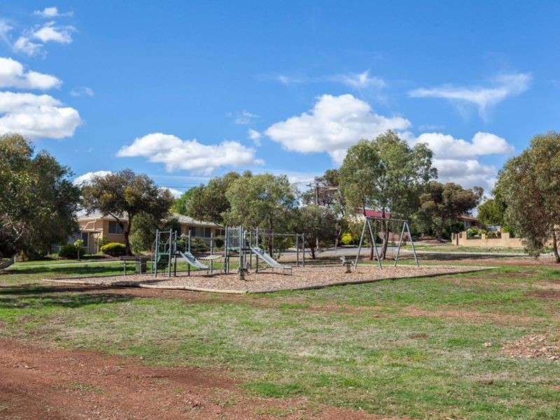 4 Leyton Avenue, Ingle Farm SA 5098