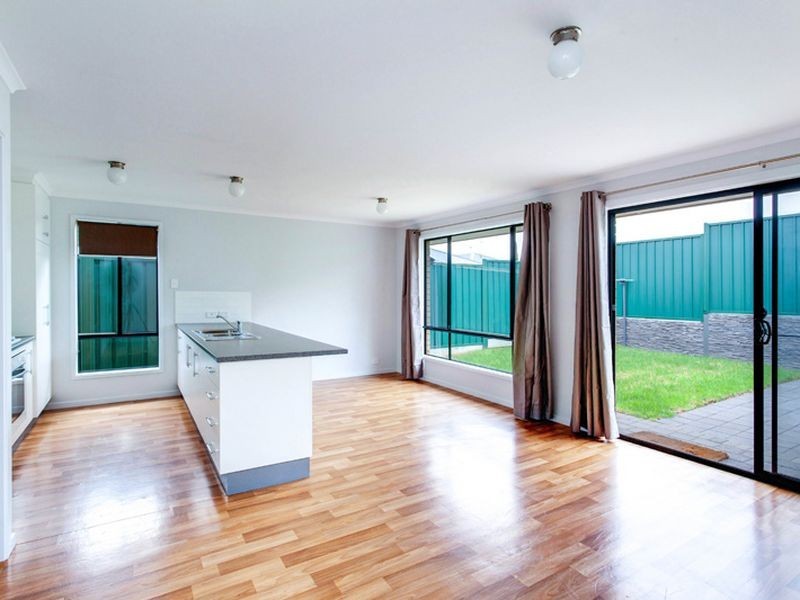 12 Chatsworth Road, Blakeview SA 5114