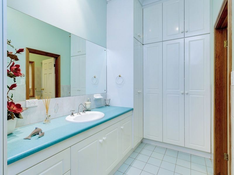 2 Grylls Court, Wynn Vale SA 5127