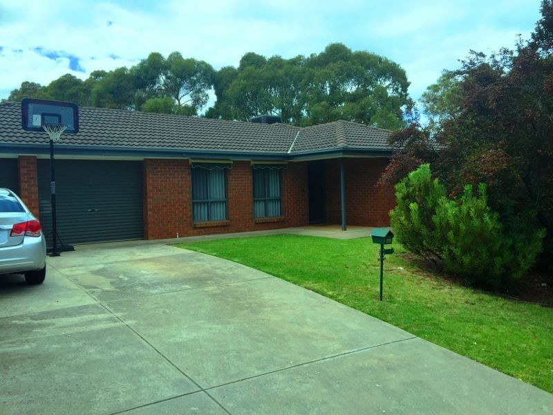7 Jacquard Court, Greenwith SA 5125