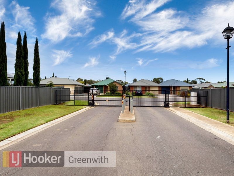 9 Dylan Court, Smithfield SA 5114