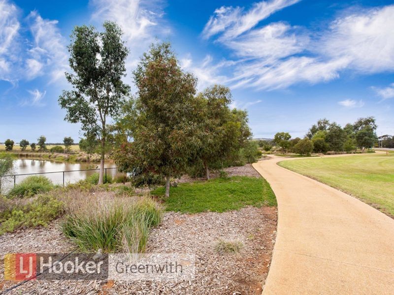 9 Dylan Court, Smithfield SA 5114