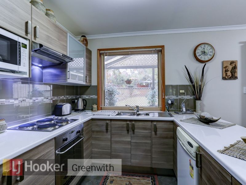 8/36 Debenham Court, Greenwith SA 5125