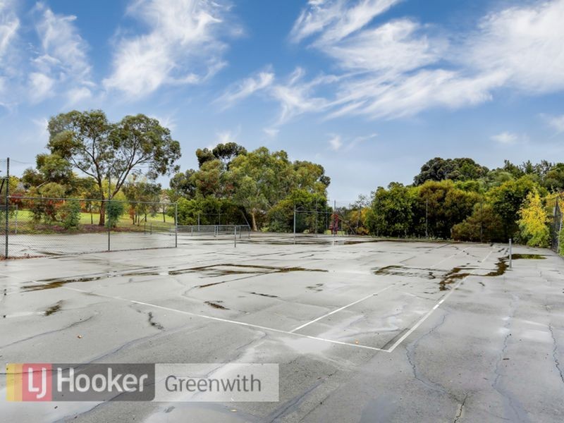 8/36 Debenham Court, Greenwith SA 5125